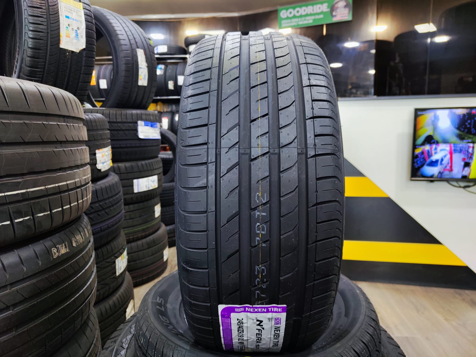 Nexen 205 45 R17 Yay T k ri nexen-205-45-r17-yay-t-k-ri
