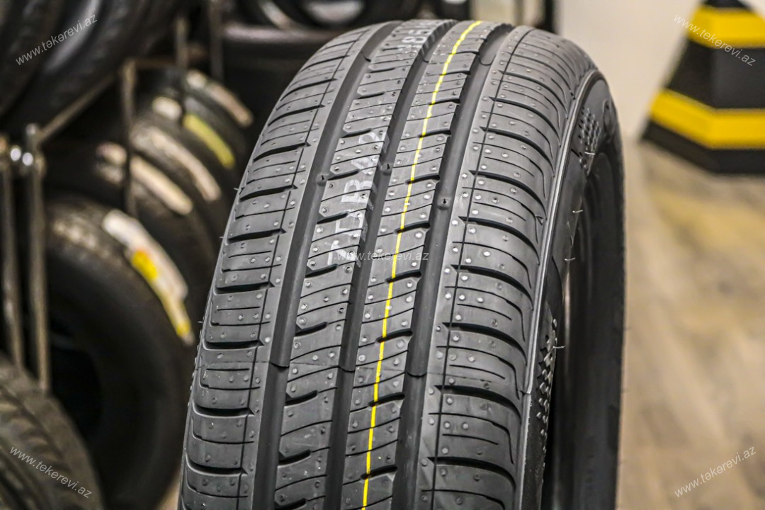 Kumho 195/65 R15 - 4 fəsil təkəri