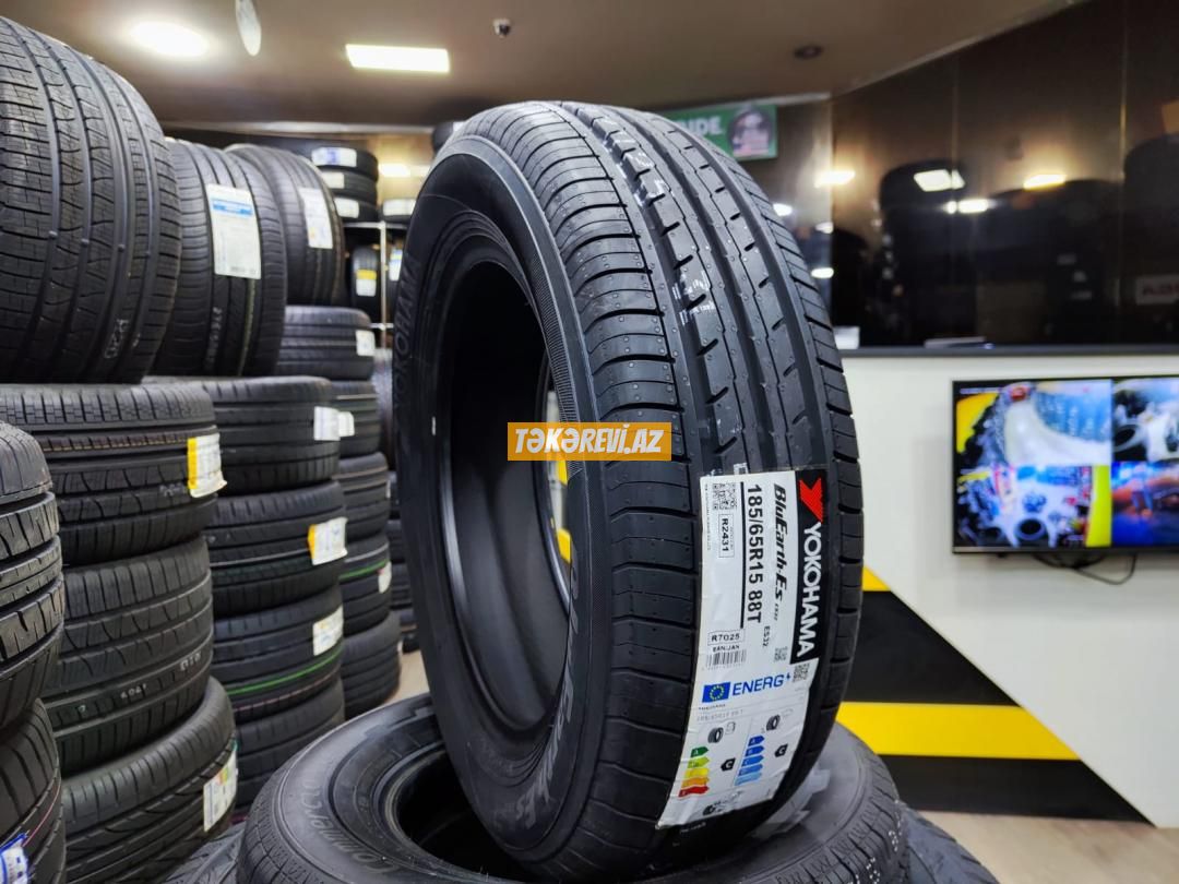 185/65 R15、YOKOHAMA BluEarth ES-31、2024年 X4 185 65 15 YOKOHAMA BLUEARTH ES32 TOP QUALITY NEW TYRES