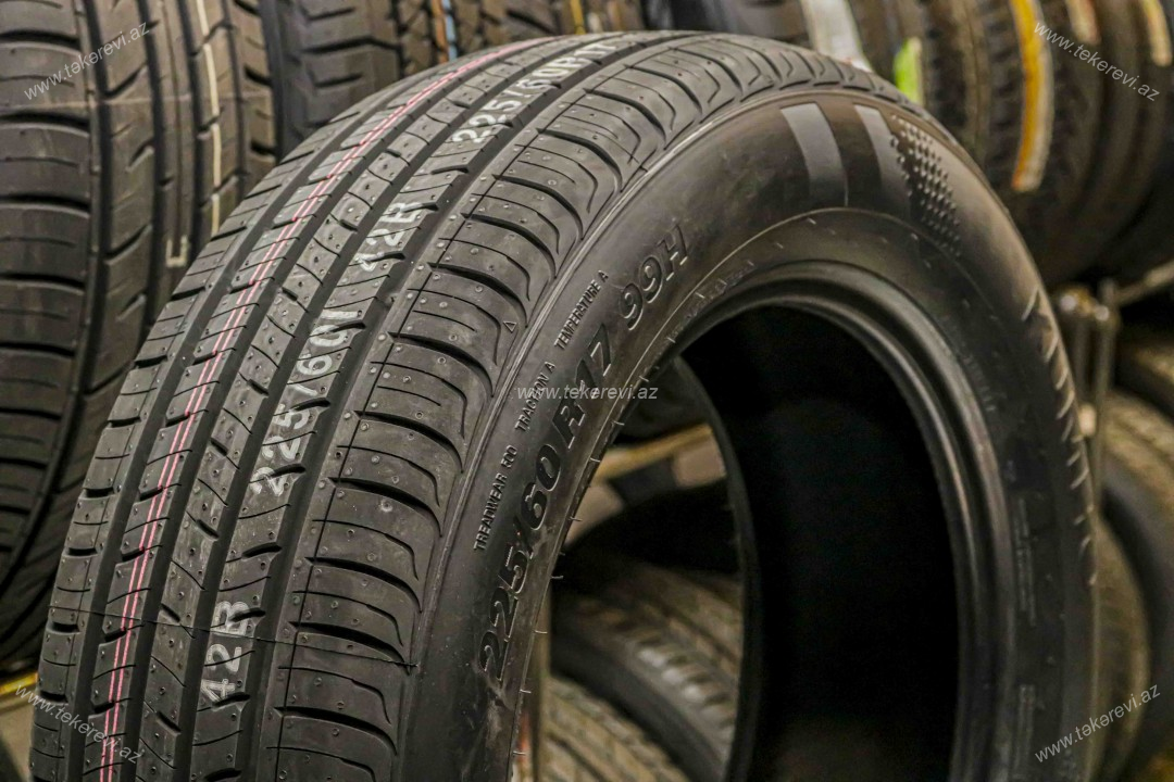 Kumho 225/60 R17 - 4 fəsil təkəri