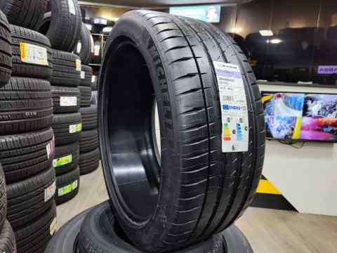 Michelin Pilot Sport 4S 285/40 R23 - Yay təkəri