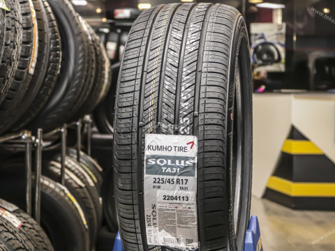 Kumho Solus TA31 225/45 R17