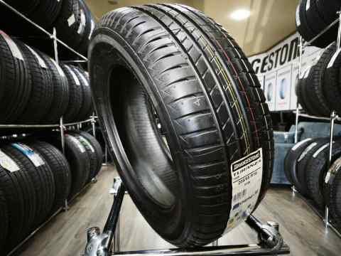 Bridgestone TURANZA-T005 205/55 R16
