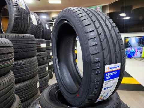 SAILUN ATREZZO ZSR 215/45 R17