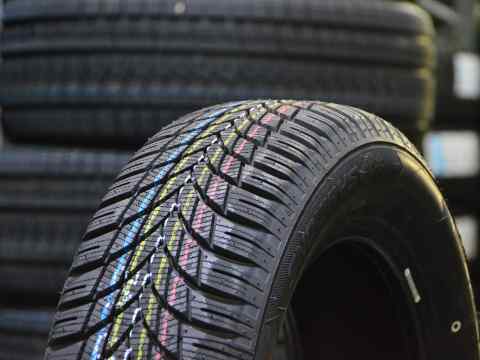 LASSA  Snoways 4 225/50 R17 - Qış təkəri