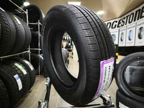Nexen N-Priz AH5 215/65 R16