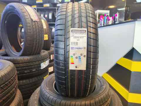 Bridgestone TURANZA T005p 225/60 R17 - 4 fəsil təkəri