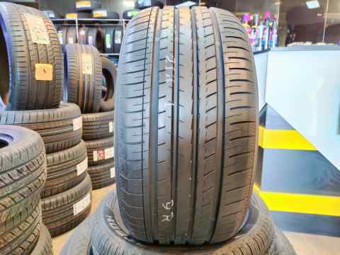 Yokohama Advan dB V552 235/40 R19 - Yay təkəri