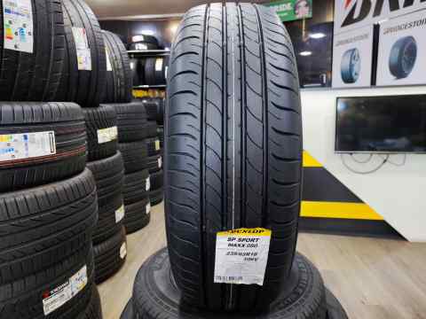 Dunlop SP Sport Maxx 050 235/65 R18