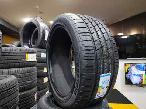 Roadstone( NEXEN ) N'Fera RU5 275/40 R20 - 4 fəsil təkəri