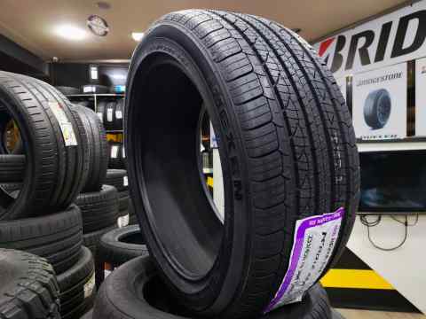 Nexen N-priz AH8 235/45 R18
