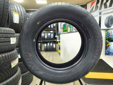 Yokohama AVID GT S35_ 225/65 R17