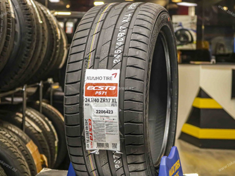 Kumho  Ecsta PS71 245/40 R17 - Yay təkəri