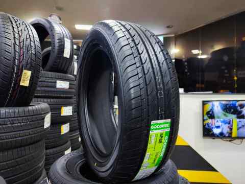 GoodRide RP88 215/55 R17 - 4 fəsil təkəri