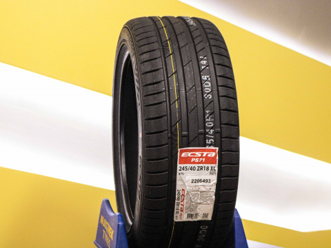 Kumho Ecsta PS71 245/40 R18 - Yay təkəri