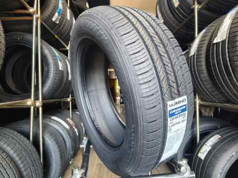 Kumho Crugen HP71 235/60 R18