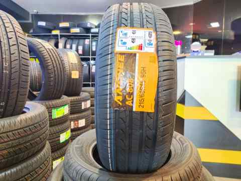 ANCHEE AC 808  215/60 R16