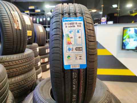 TRACMAX  TX5 X-privilo 215/60 R16
