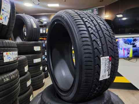 Yokohama V405 275/35 R19