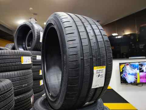 Dunlop SP Sport Maxx 060+ 315/35 R20