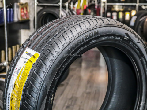 Horizon HU901 235/45 R17 - 4 fəsil təkəri