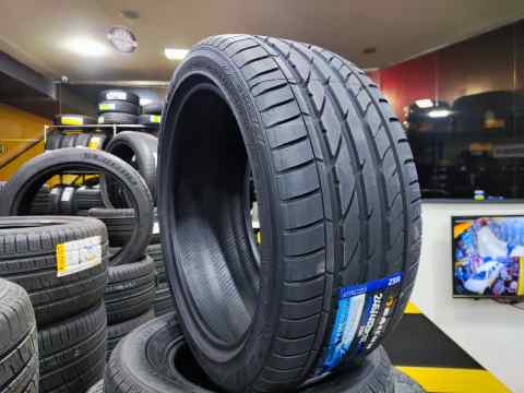 SAILUN ATREZZO ZSR 245/40 R18