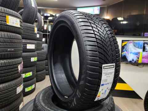 Bridgestone A005 EVO 225/45 R18 - 4 fəsil təkəri