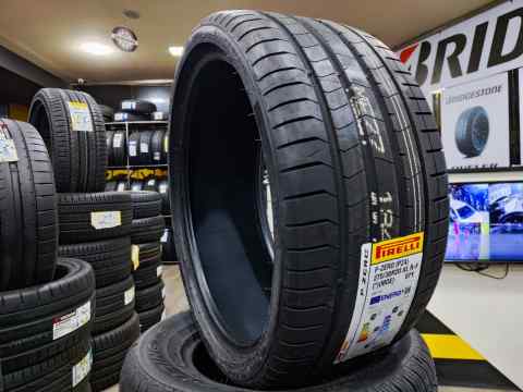 Pirelli Pzero 275/30 R20