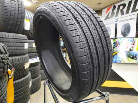 Vitour Tempesta Quattro 265/40 R22