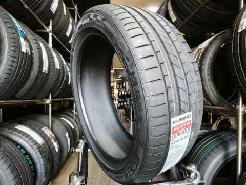 Kumho ECSTA SPORT PS72 225/45 R19