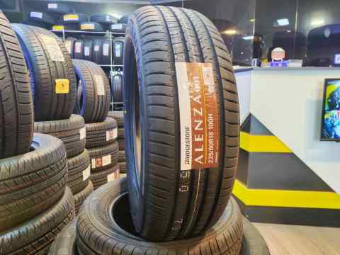 Bridgestone Alenza 001 225/60 R18