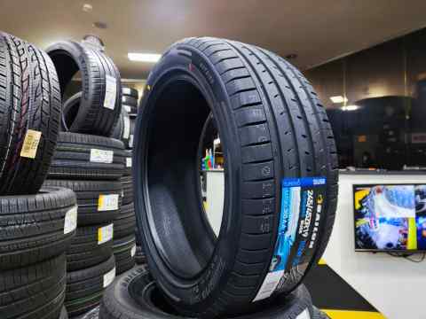 Bridgestone Turismo SU58 245/45 R19 - 4 fəsil təkəri