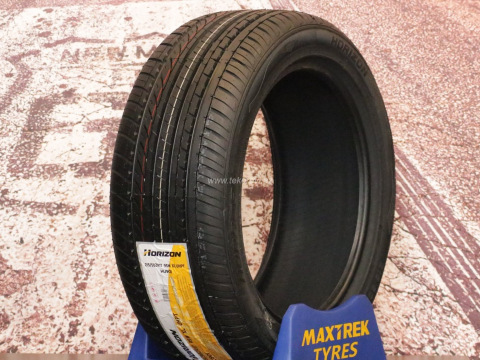 Horizon HU901 215/50 R17