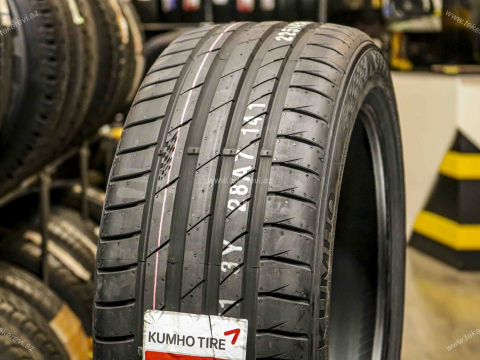Kumho  Ecsta PS71 225/45 R17
