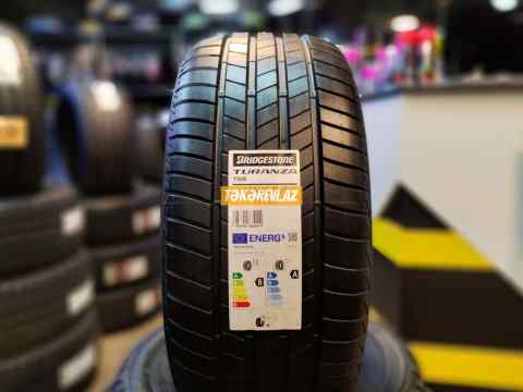 Bridgestone TURANZA T005p 245/40 R18 - Yay təkəri