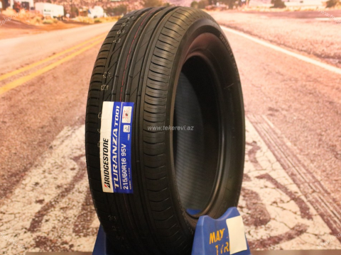 Bridgestone Turanza T001. 215/60 R16