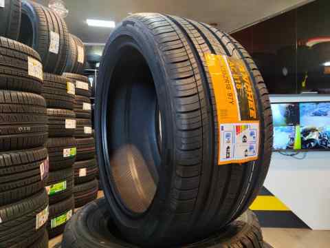 ANCHEE AC 818 265/35 R18