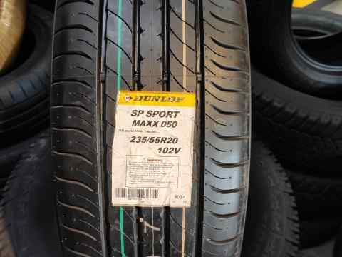 Dunlop SP Sport Maxx 050 235/65 R18 - Yay təkəri