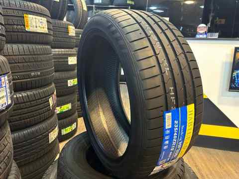 KAPSEN/Habilead HeadKing HF330 235/40 R19 - 4 fəsil təkəri