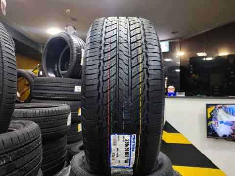 Toyo Tires Open Country U/T 285/50 R20
