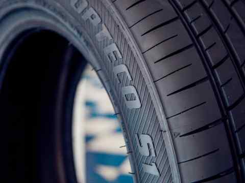 YEADA OPTECO S1 205/55 R16