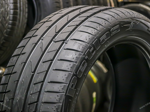 PETLAS VeloxSport PT741 245/45 R18