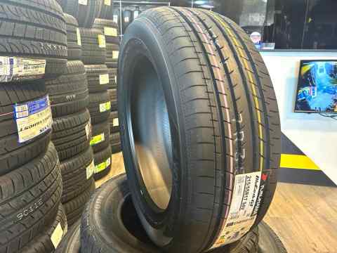 Yokohama  Bluearth AE51B 215/55 R17 - Yay təkəri