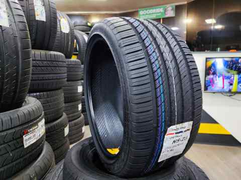Nankang NS-25 245/40 R20
