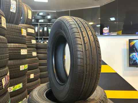 Yokohama Bluearth ES32 F 185/65 R14