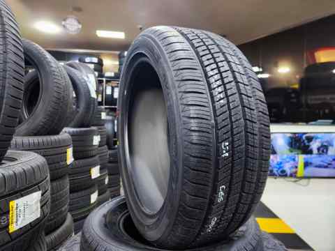 Yokohama AVID Ascend GT 255/45 R18
