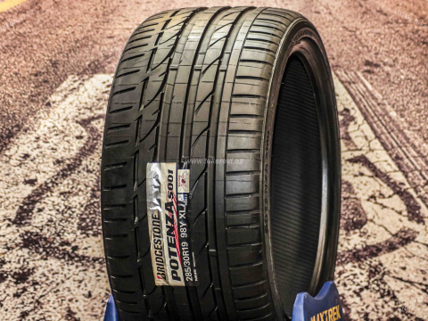 Bridgestone Potenza ES001 285/30 R19 - Yay təkəri