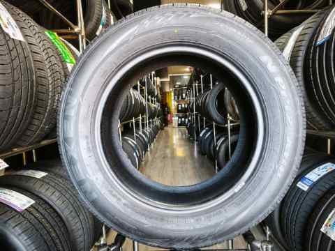 Nexen N-priz AH8 225/55 R16