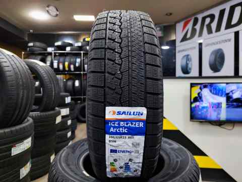 SAILUN ICE BLAZER ARCTIC 195/65 R15