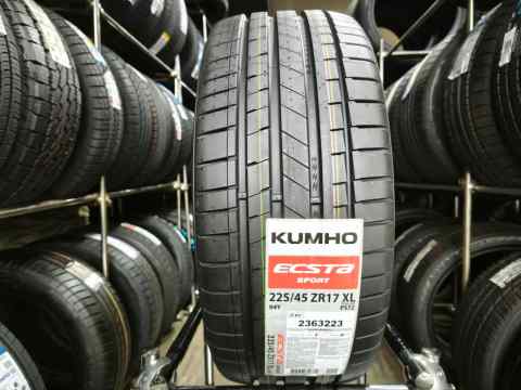Kumho ECSTA SPORT PS72 225/45 R17